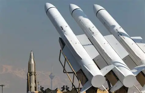 GOBIERNO ESPAÑOL DICE COLABORAR CON EEEUU PARA EVITAR ENVIAR ARMA A ISRAEL