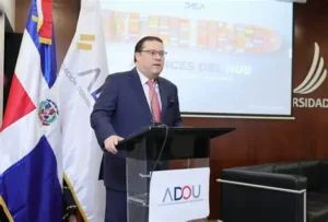 LOVATON DESTACA AVANCE EN ADUANAS