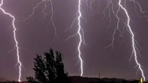 PROVINCIAS EN ALERTA POR LLVIA Y TORMENTA ELECTRICA