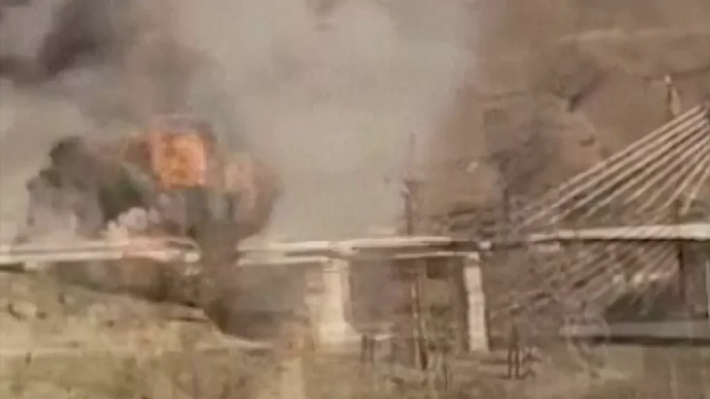 69d0011d0fa545-56736072