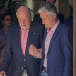 El rey Juan Carlos deja Sevilla para pasar unos días en Cascais antes de ir a Sanxenxo