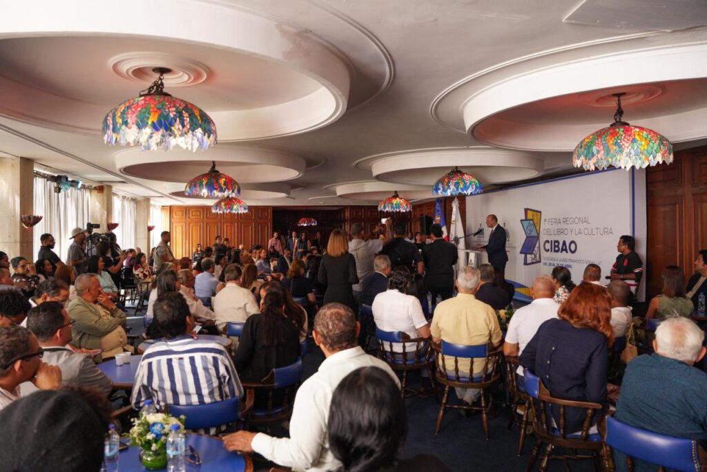 FERIA REGIONAL DEL LIBRO CIBAO 2026 CIERRA CON 8.3 MILLONES