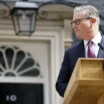 Keir Starmer cede a la presión y anuncia su dimisión como primer ministro de Reino Unido