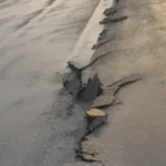 Grietas de varios metros: así quedaron las pistas del aeropuerto de Maiquetía tras los fuertes terremotos en Venezuela