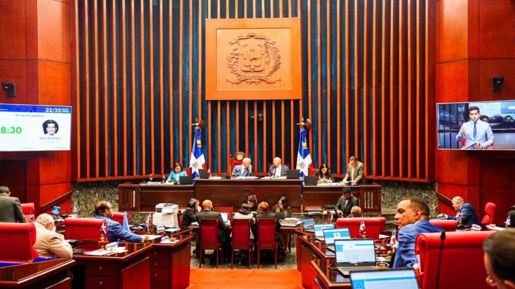 CON 144 VOTOS A FAVOR LA CAMARA DE DIPUTADOS APROBO LA REFORMA AL CODIGO LABORAL.