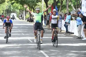 FRAILY GOMEZ CAMPEON EN ELITE DE PUNTA CANA