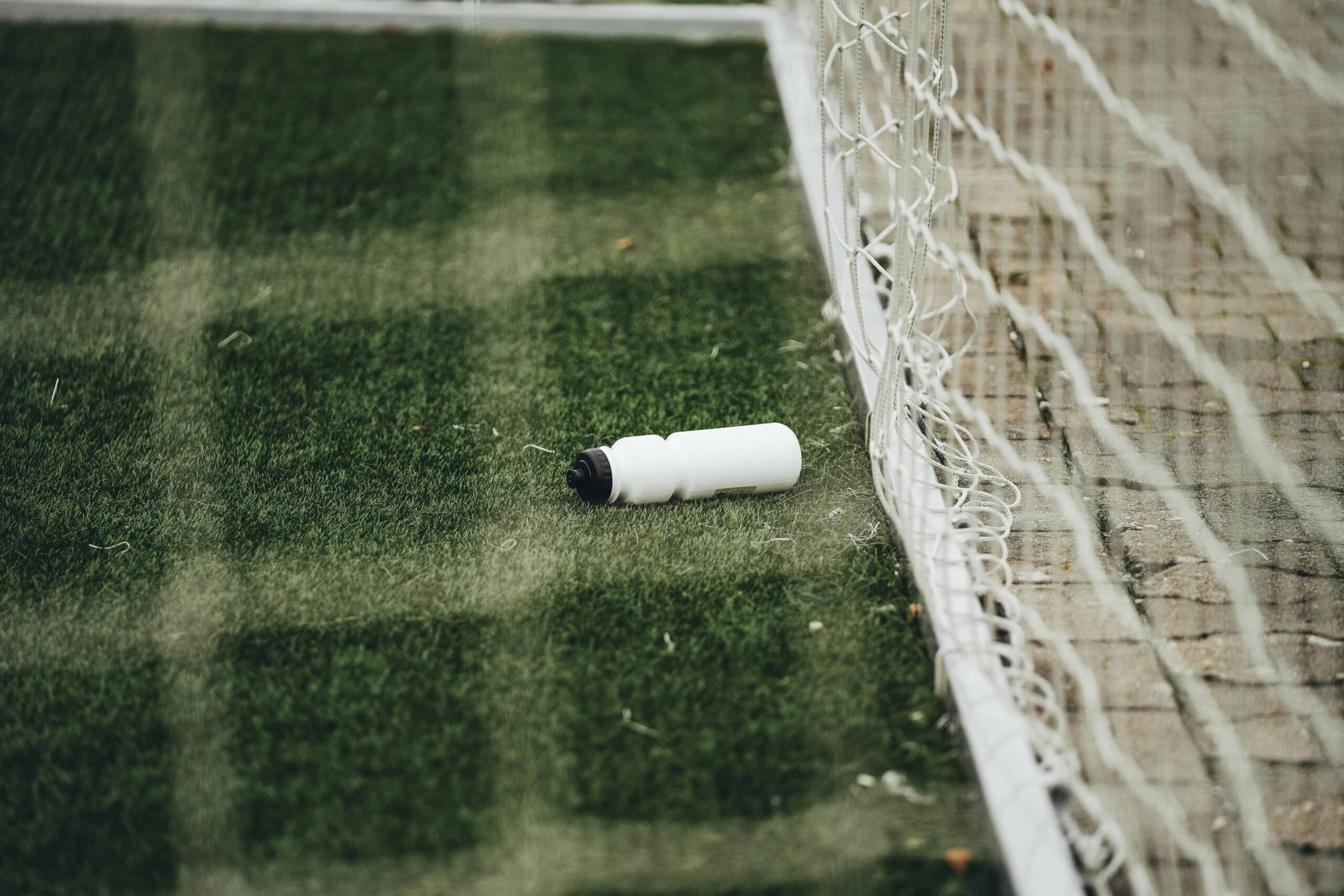 la-fifa-prohibe-que-los-aficionados-lleven-botellas-a-los-estadios-78f36396