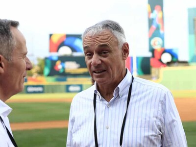 rob-manfred-si-un-estadio-no-es-grande-no-puede-estar-en-el-cmb-a90b520f-focus-min0.08-0.36-400-300