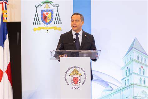 HENRY MOLINA CAMBIARA SEDE JUDICIALES EN SANTIAGO