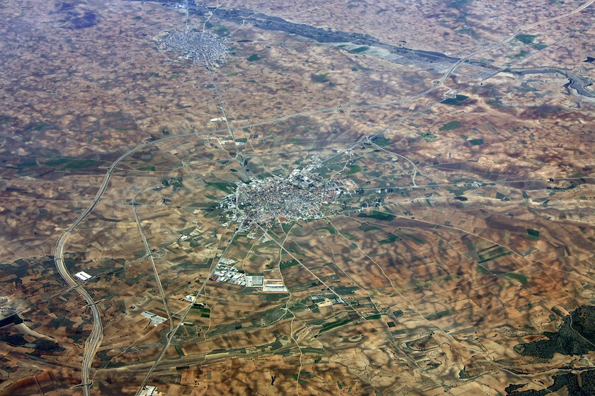 840_560-18