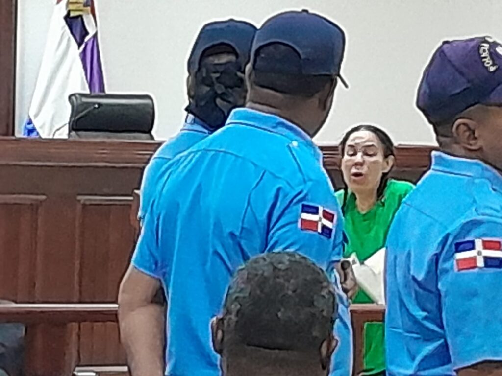 ANA LEDESMA UEZ REDUCE GARANTIA ECONOMICA EN CASO SENASA
