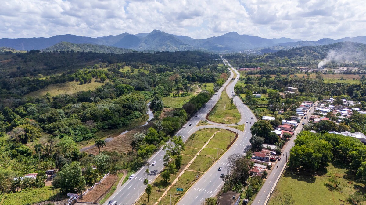 AUTOPISTA DUARTE CORREDOR ECOLOGICO