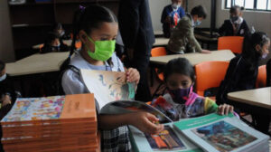 EDUCACION CREA CONSEJO EITORIAL