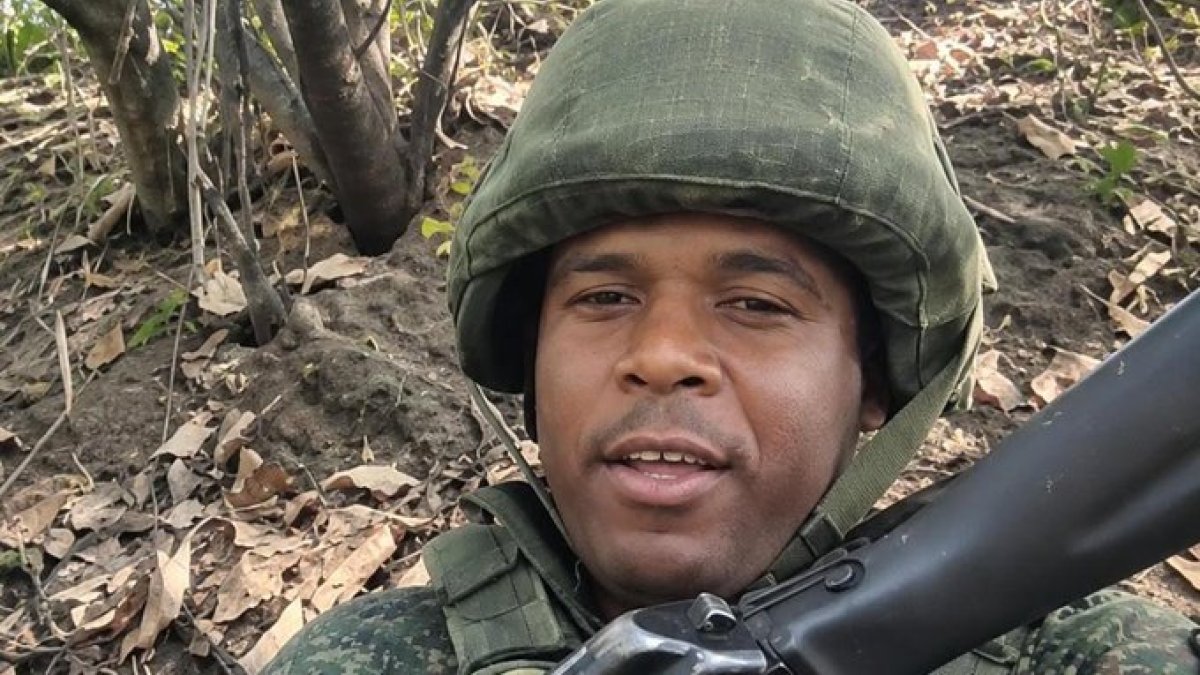 JUAN CARLOS AVILA DEL SUEÑO DE TRABAJAR EN RUSIA A LA ANGUSTIA