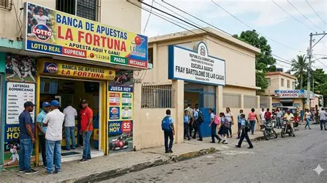 NO HABRA BANCA CERCA DE LAS ESCUELAS