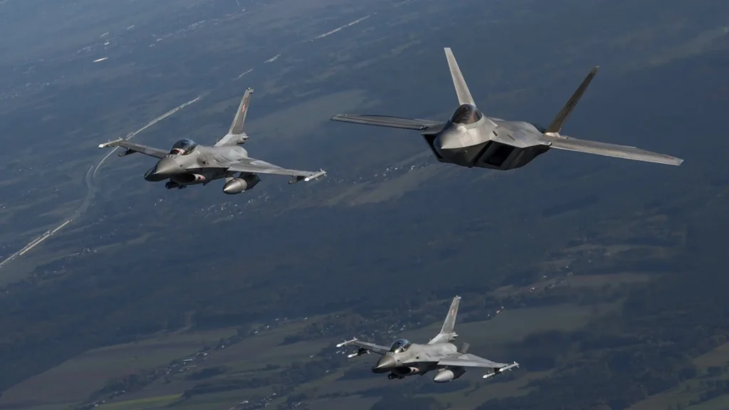 aviones-de-la-otan-en-polonia
