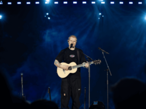 ed-sheeran-enfrenta-criticas-tras-apartar-a-macklemore-de-su-gira-e2d71332-focus-0-0-400-300